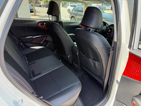 Used 2023 Kia Soul GT-Line image 28