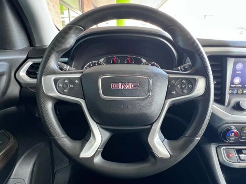 Used 2021 GMC Acadia SLE w/ Driver Convenience Package image 30