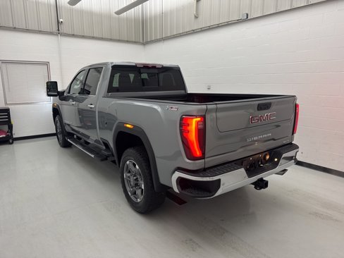 New 2026 GMC Sierra 2500 SLT w/ SLT Premium Package image 4