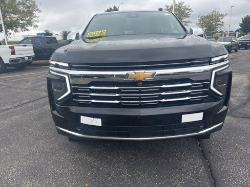 New 2026 Chevrolet Suburban Premier image 2