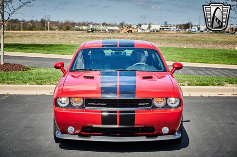 Used 2011 Dodge Challenger SRT8 image 9