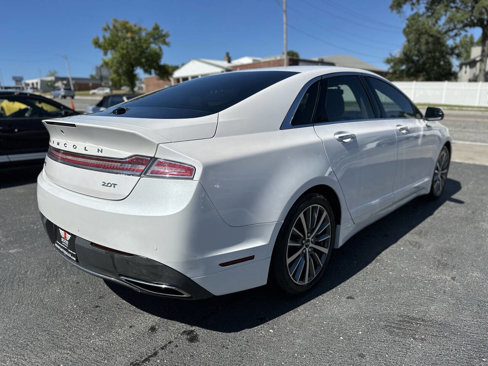 Used 2017 Lincoln MKZ Premiere image 6