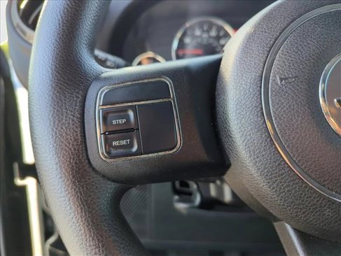Used 2011 Jeep Wrangler Unlimited Sport image 16