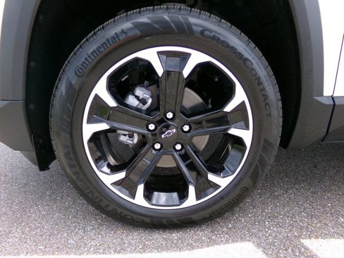 New 2026 Chevrolet Equinox LT w/ Convenience Package II image 23