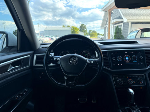 Used 2018 Volkswagen Atlas SE w/ R-Line Package image 27
