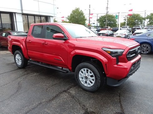 New 2025 Toyota Tacoma SR5 image 3