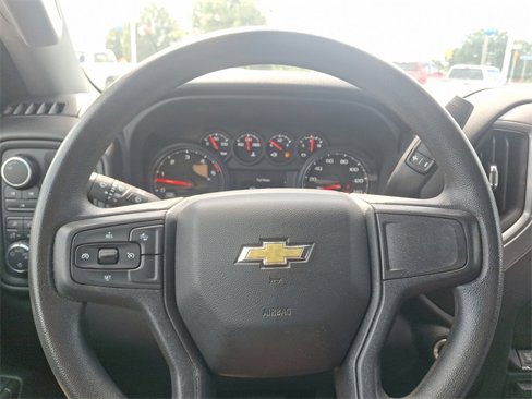 Used 2024 Chevrolet Silverado 2500 Custom w/ Custom Value Package image 18