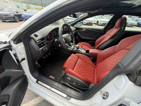 Used 2025 Audi S5 Premium Plus image 10