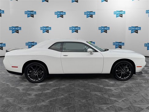 Used 2023 Dodge Challenger GT w/ Plus Package image 6