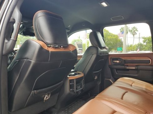 Used 2019 RAM 3500 Limited image 20