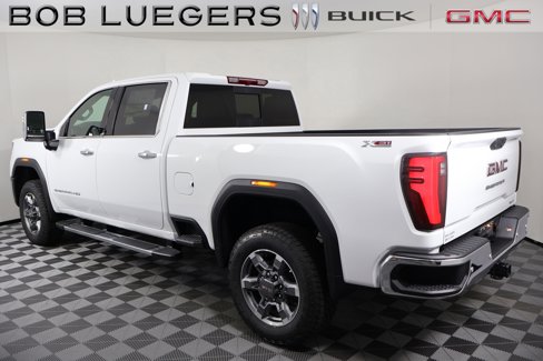 New 2026 GMC Sierra 2500 SLT w/ SLT Premium Package image 7