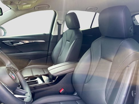 Used 2024 Buick Envision Preferred image 23