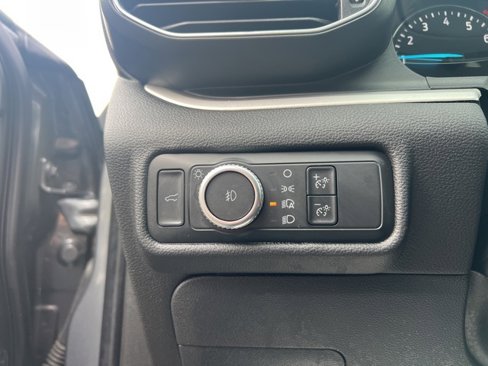 Used 2022 Ford Explorer XLT w/ Equipment Group 202A image 25