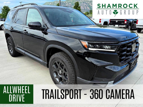 Used 2025 Honda Pilot TrailSport image 1