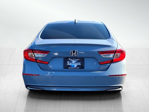 Used 2022 Honda Accord Touring image 6