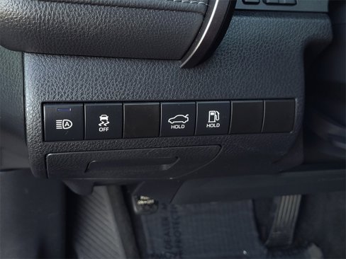 Used 2023 Toyota Camry LE image 19