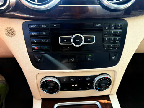 Used 2014 Mercedes-Benz GLK 350 2WD image 37