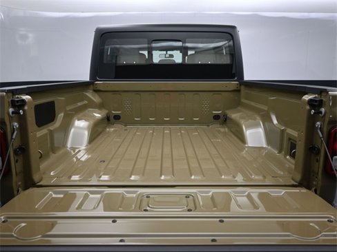 New 2025 Jeep Gladiator Sport image 18