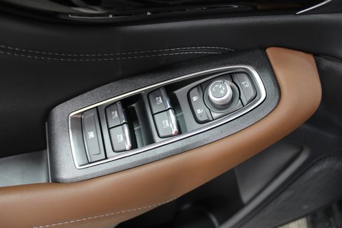 New 2025 Subaru Outback Touring XT image 7