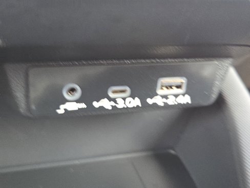 Certified 2025 Subaru Forester Limited image 30