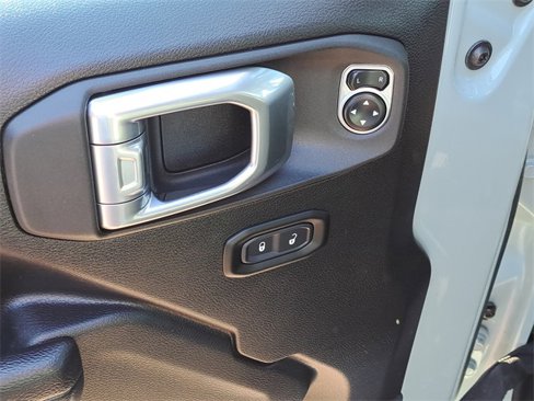 Used 2024 Jeep Wrangler Unlimited Rubicon 4xe image 22