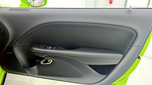 Used 2015 Dodge Challenger SRT Hellcat image 48