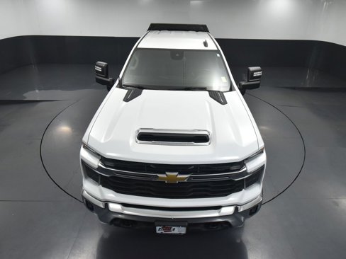 Used 2024 Chevrolet Silverado 2500 LT w/ Convenience Package image 62