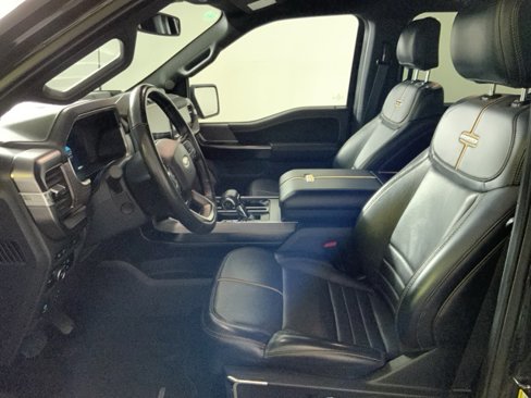 Used 2023 Ford F150 Platinum image 16