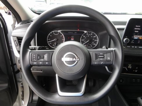 Certified 2024 Nissan Rogue S image 29