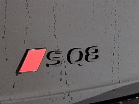 New 2025 Audi SQ8 Premium Plus image 22
