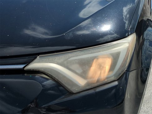 Used 2017 Toyota RAV4 XLE image 10