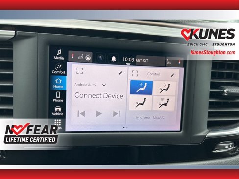 Used 2023 Chrysler Voyager LX image 29