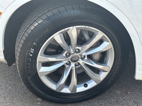 Used 2019 Audi Q7 3.0T Premium w/ Convenience Package image 32