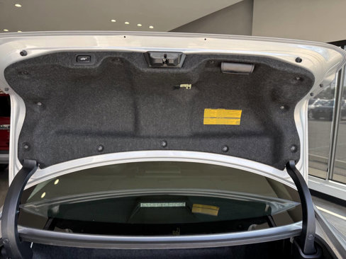 Used 2014 Lexus ES 300h image 42