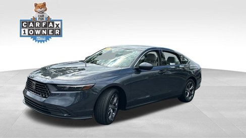 Certified 2023 Honda Accord EX image 3