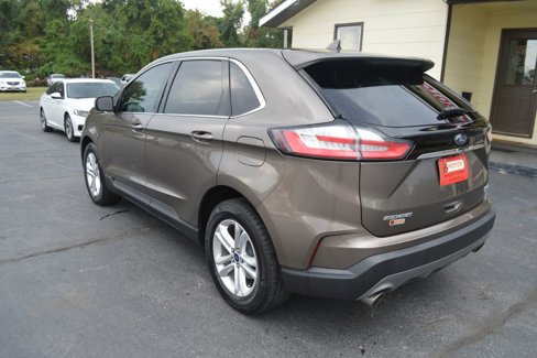 Used 2019 Ford Edge SEL w/ Equipment Group 201A image 4