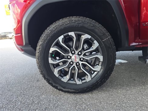 New 2026 GMC Canyon Denali image 33
