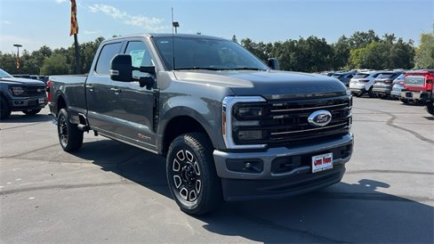 New 2026 Ford F350 Platinum image 2
