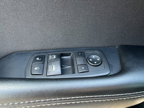 Used 2022 Dodge Challenger GT w/ Blacktop Package image 12