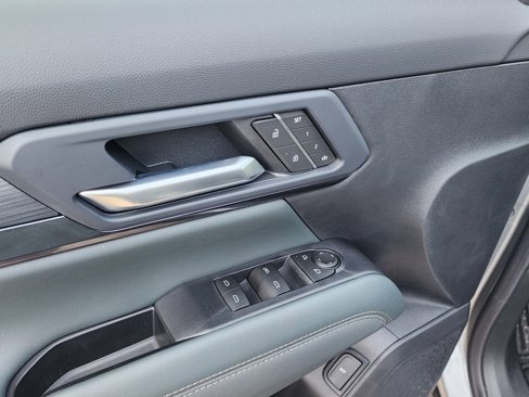 New 2026 GMC Terrain AT4 w/ Convenience Package III image 14