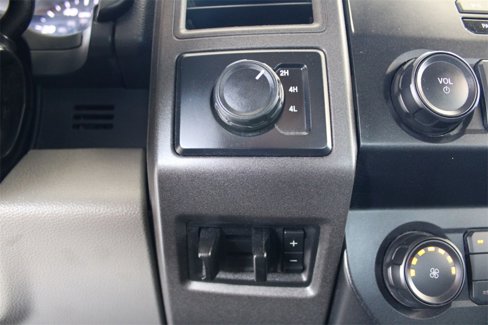 Used 2022 Ford F550 4x4 Crew Cab Super Duty w/ Power Equipment Group image 27