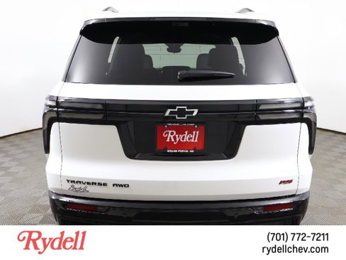 Certified 2024 Chevrolet Traverse RS image 5