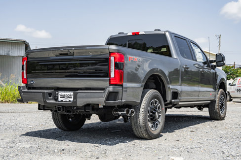 New 2025 Ford F250 Platinum image 4