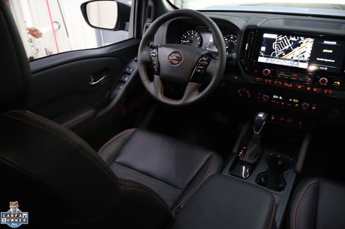 Used 2025 Nissan Frontier PRO-4X w/ Pro Premium Package image 28