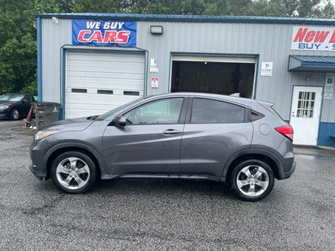 Used 2018 Honda HR-V LX image 9
