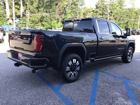 New 2025 GMC Sierra 2500 Denali w/ Denali Reserve Package image 7