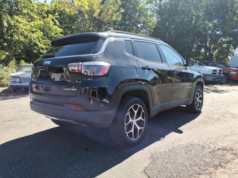 Certified 2024 Jeep Compass Limited w/ Sun and Sound Group image 3