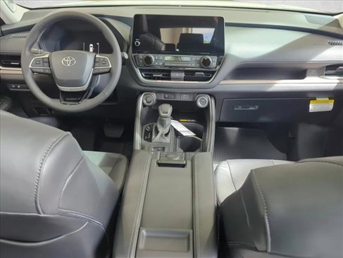 New 2026 Toyota Grand Highlander Limited image 19