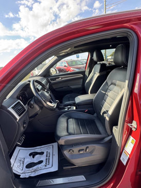 Used 2022 Volkswagen Atlas Cross Sport SEL Premium R-Line image 19