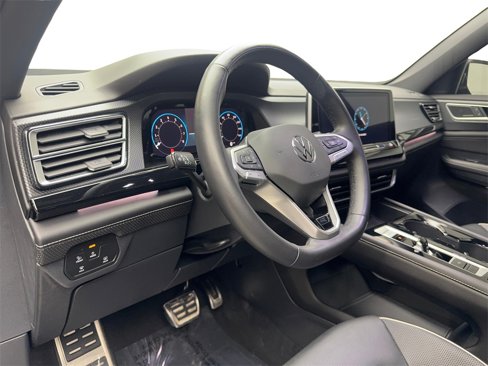 Used 2025 Volkswagen Atlas Cross Sport SEL Premium R-Line image 51